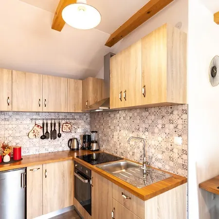Dom wakacyjny Family Friendly House With A Parking Space Raspor, Central Istria - Sredisnja Istra - 21878 Buzet